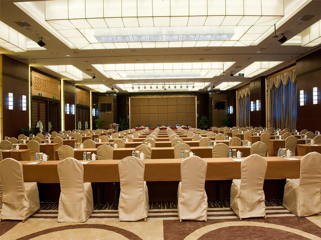 Golden Mountain International Hotel Laiyang Dış mekan fotoğraf