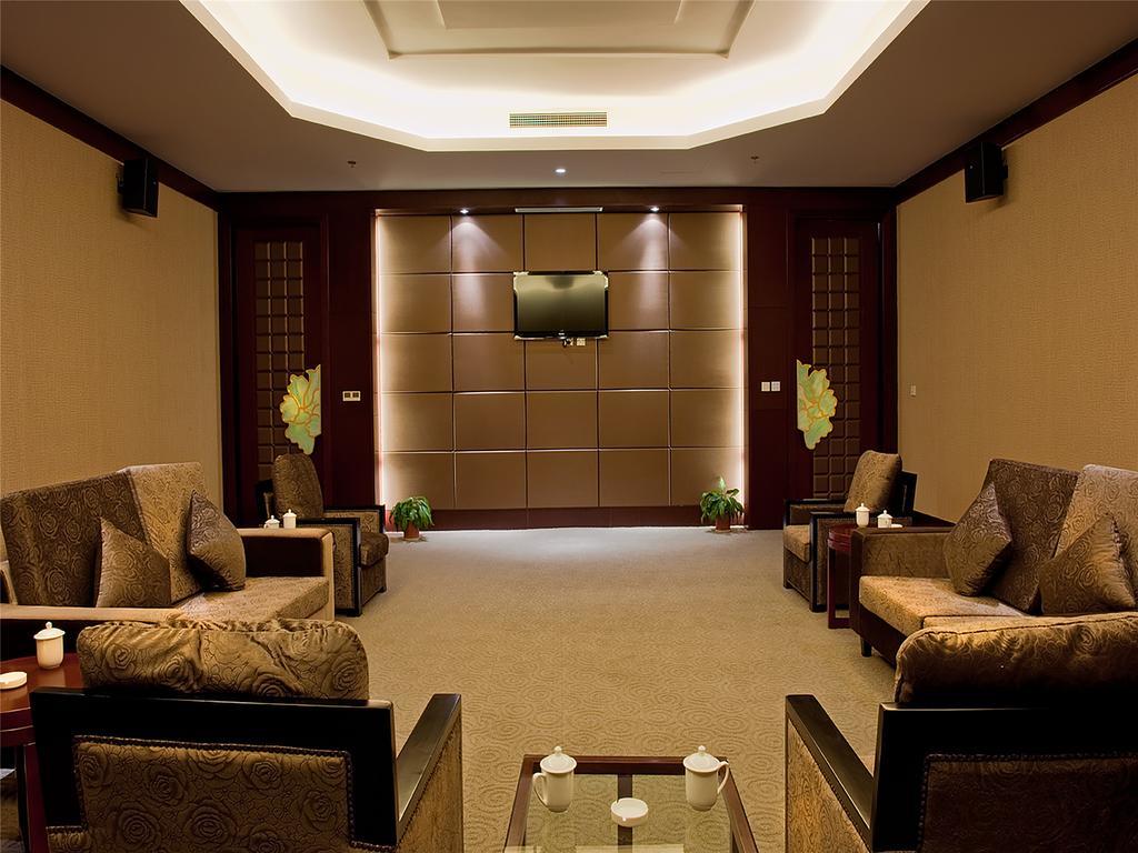 Golden Mountain International Hotel Laiyang Dış mekan fotoğraf
